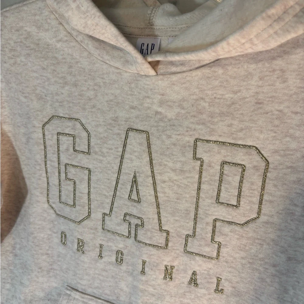 🆕 GAP Light Gray Original Hoodie, Size M 10/12 - NWT - Picture 2 of 4